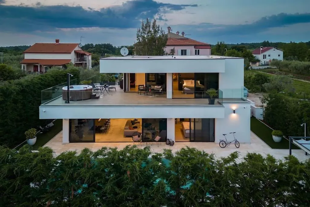 Villa Zorina Heated Pool 45 M2, Jacuzzi & Sauna Sveti Ivan  Sveti Ivan (Istria)